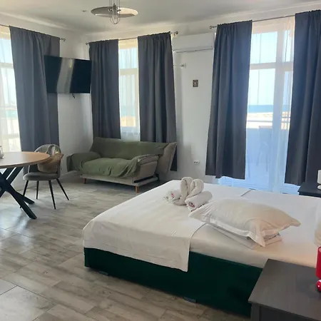 Appartement La Playa - Situat Pe Plaja Cu La Mare